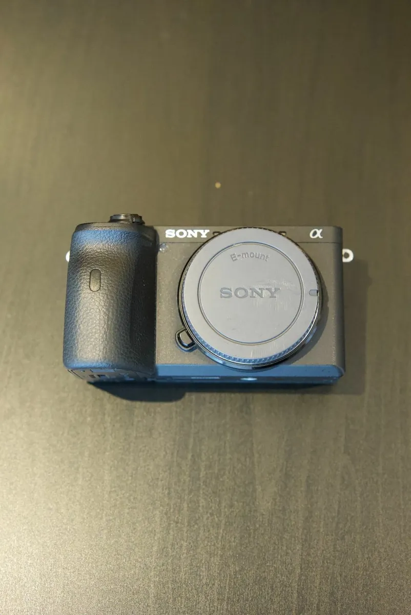 Sony Alpha A6600 - Image 3