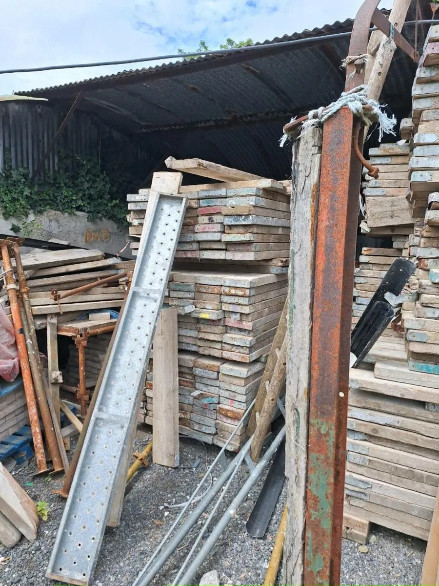 Scaffolding boards for gardening - Image 1
