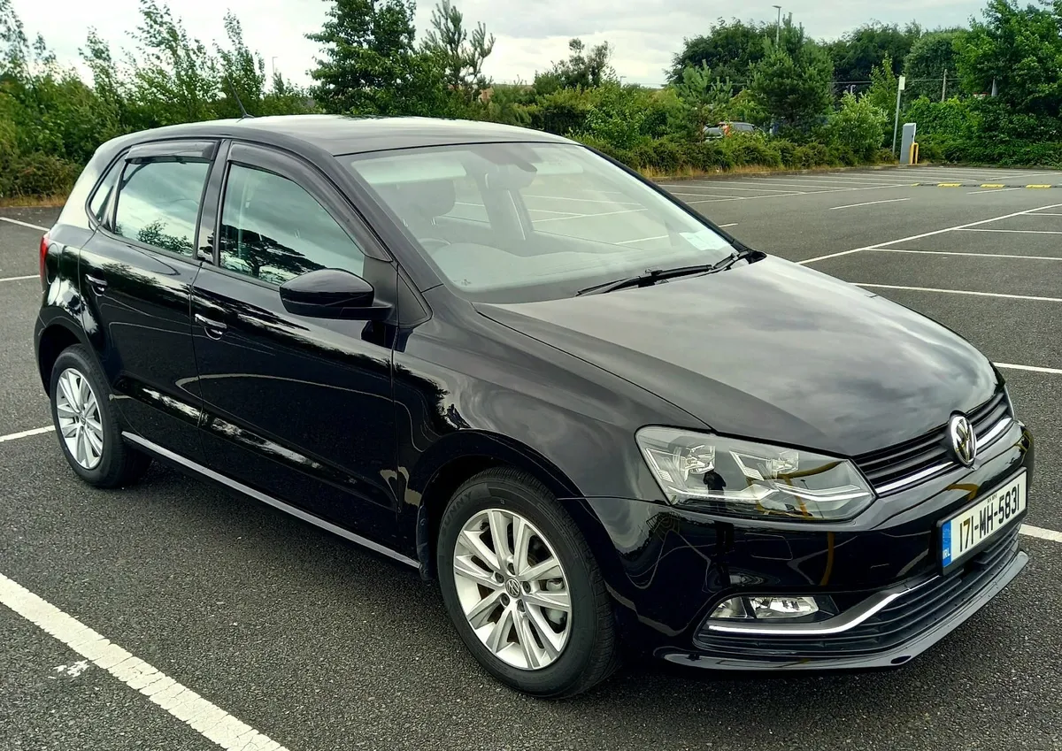 Volkswagen Polo 2017, 36000km, Automatic - Image 3