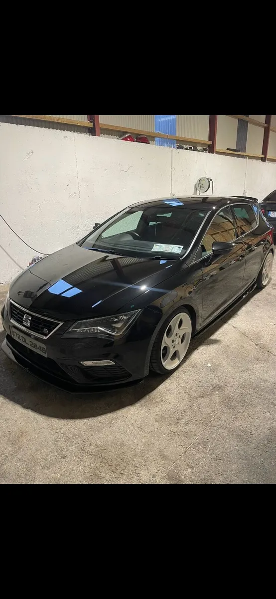 SEAT Leon 2017 - Image 2