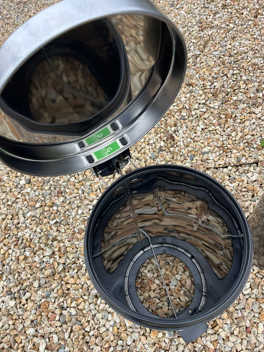 Brabantia 30l pedal bin - Image 2