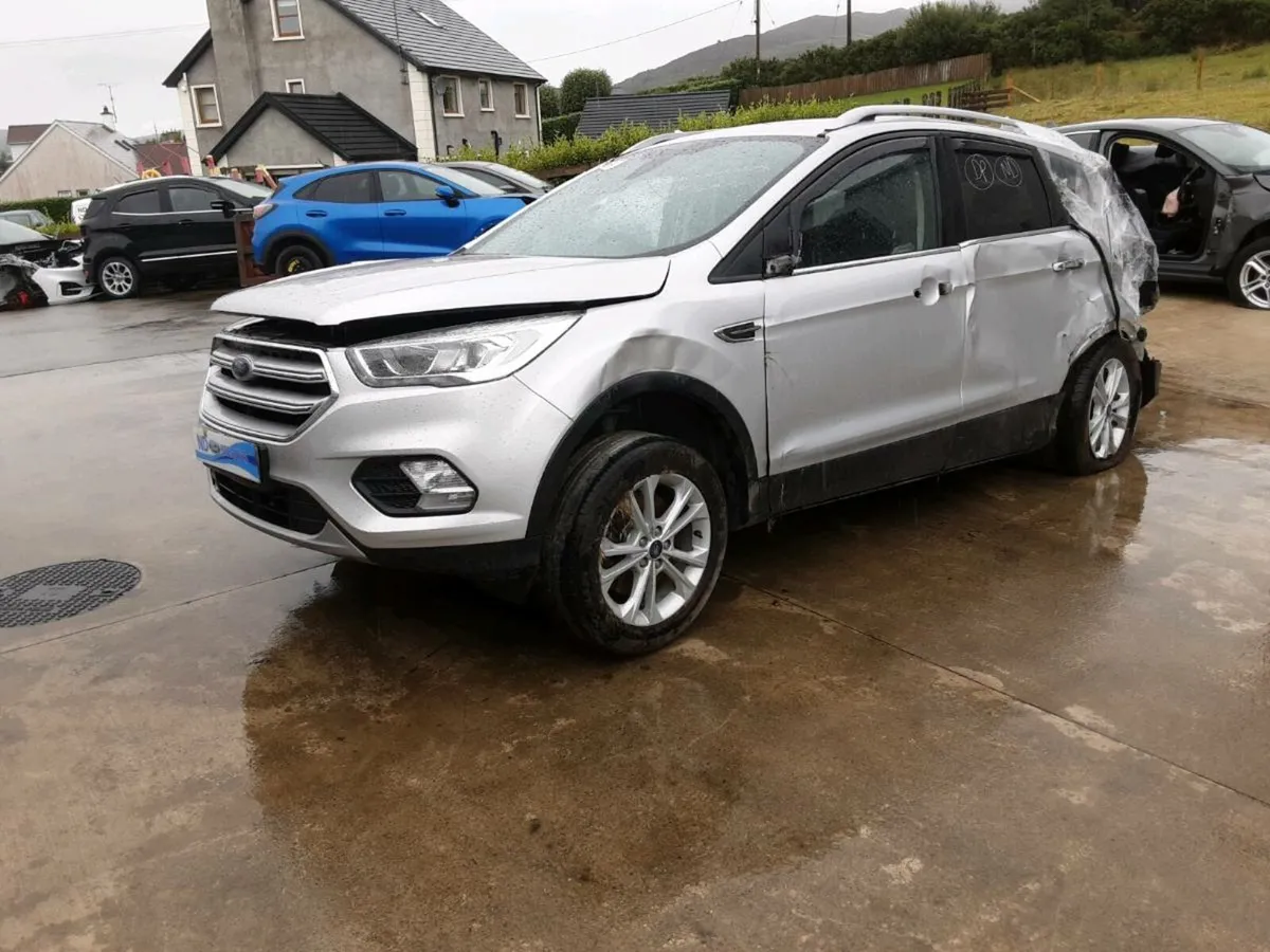 2018 kuga for breaking - Image 2