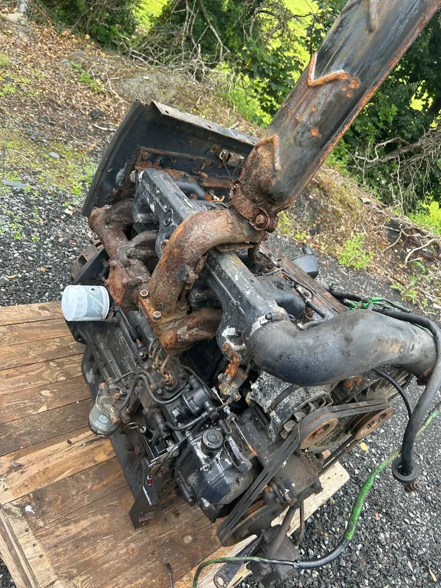 Same/ Lamborghini air cooled Engine - Image 4