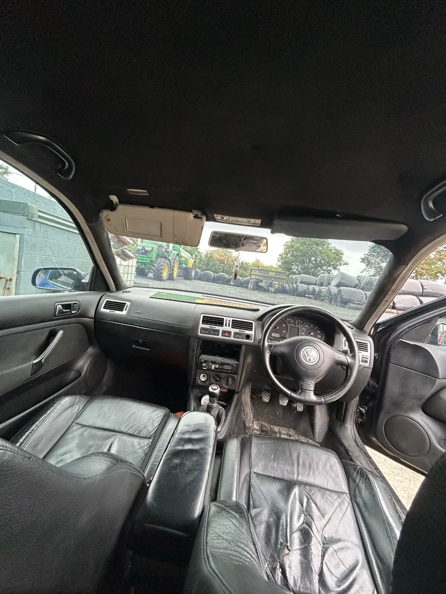 Volkswagen Bora - Image 4