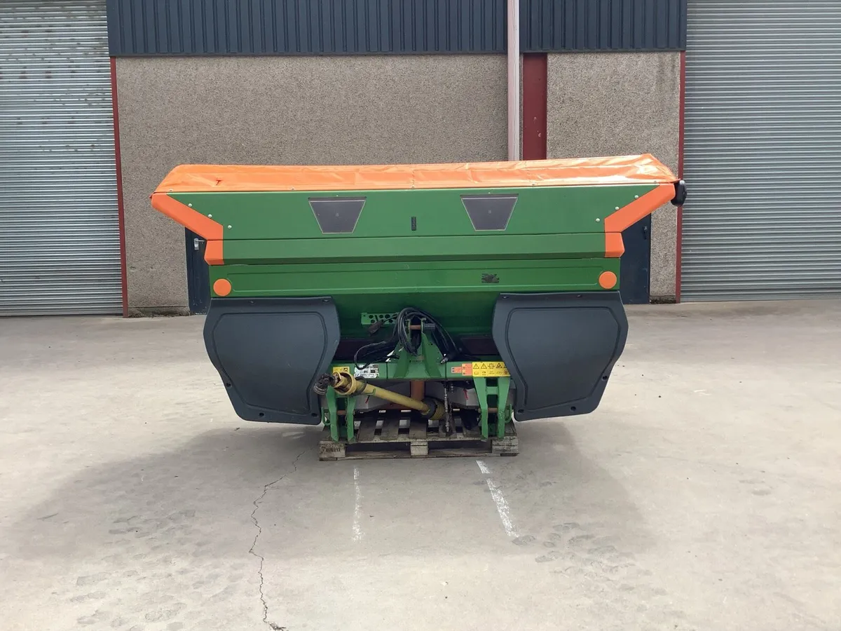 Amazone Fertiliser Spreader - Image 1