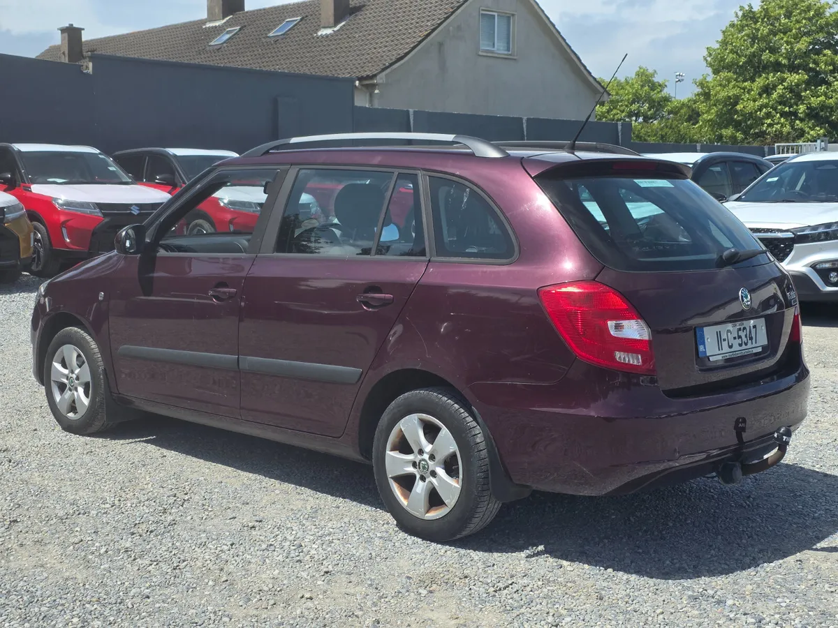 Skoda Fabia 2011 - Image 4