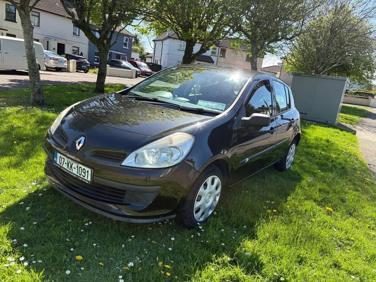 Renault Clio 2007 - Image 1