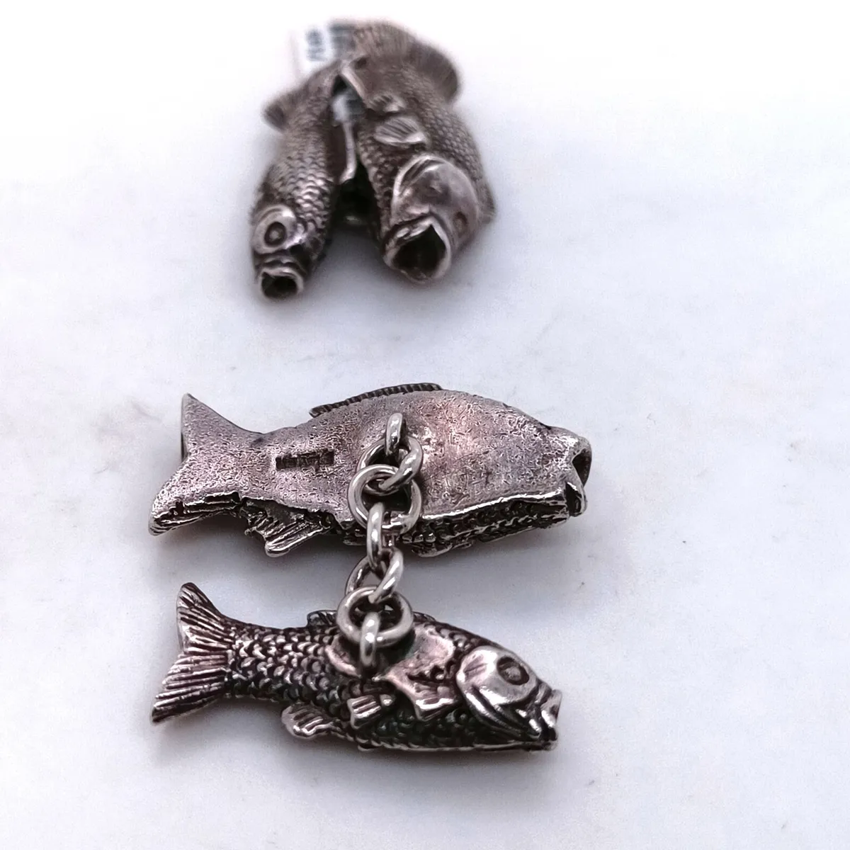 Silver Carp Fish cufflinks - Image 4