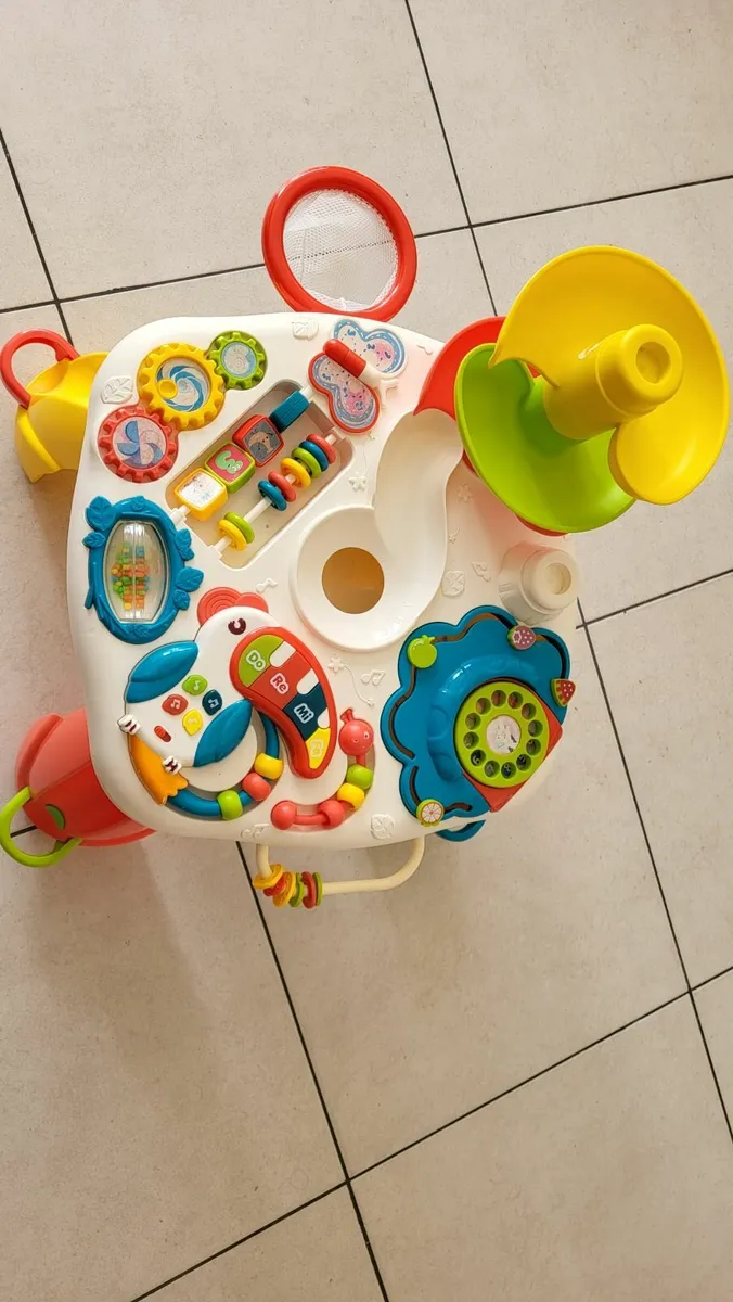 Multiactivity table for children's  €10 No rating - Image 3