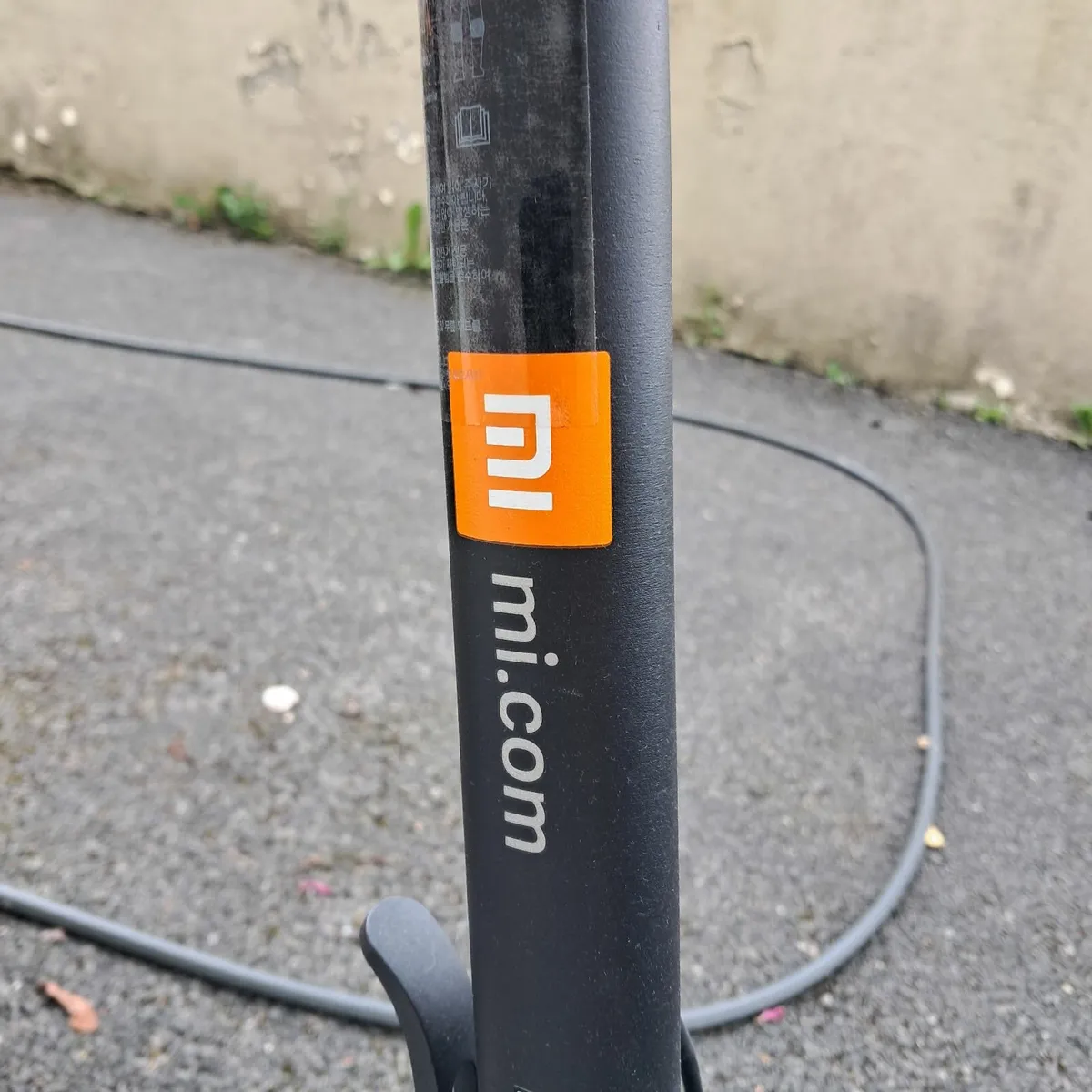 Mi Electric Scooter 1S Ride - Image 4