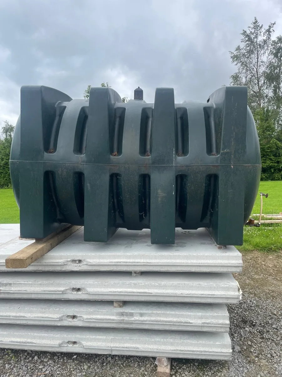 Single skin Oil tank 2000L - Image 2