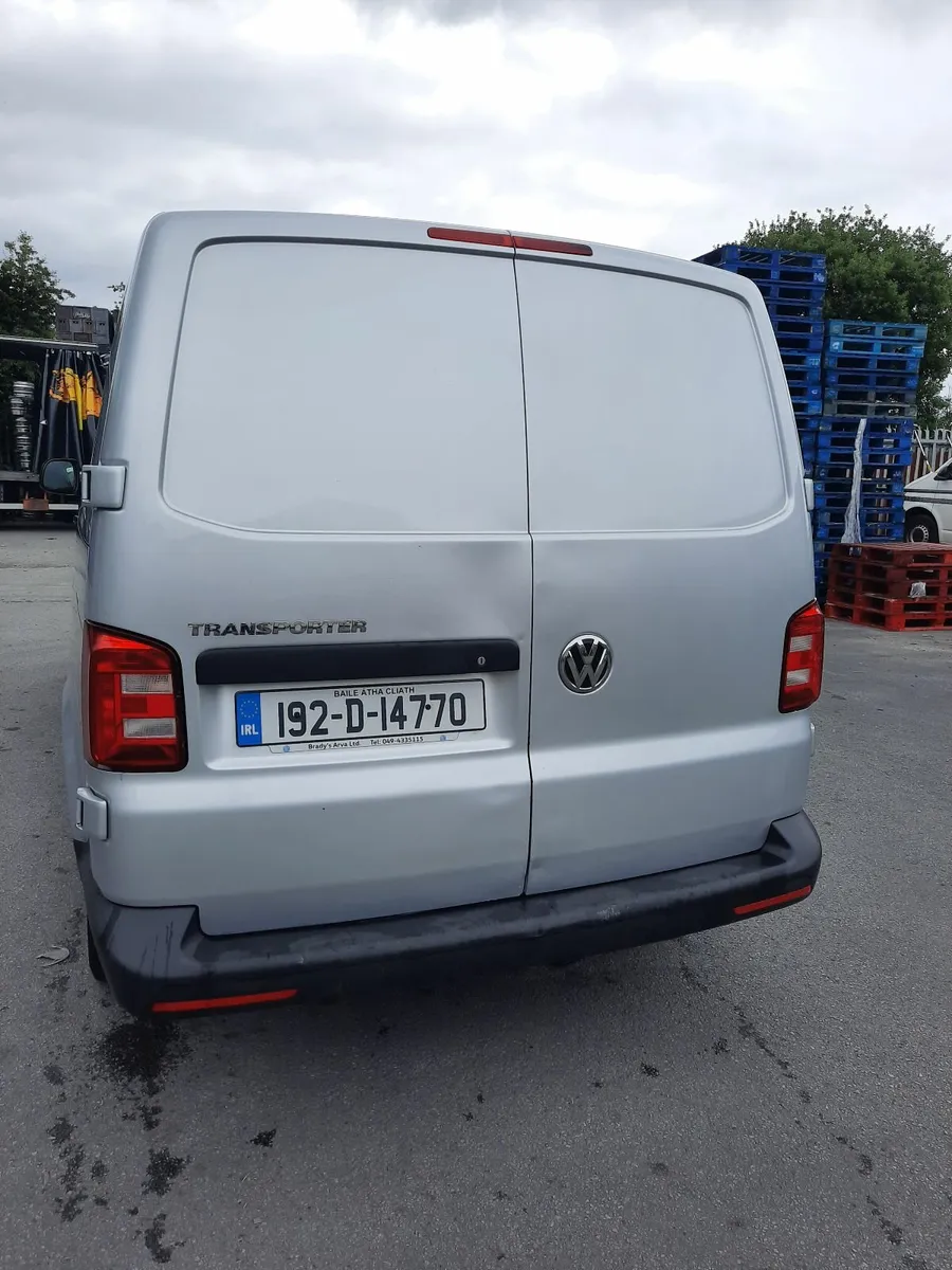 Volkswagen Transporter 2019 - Image 1