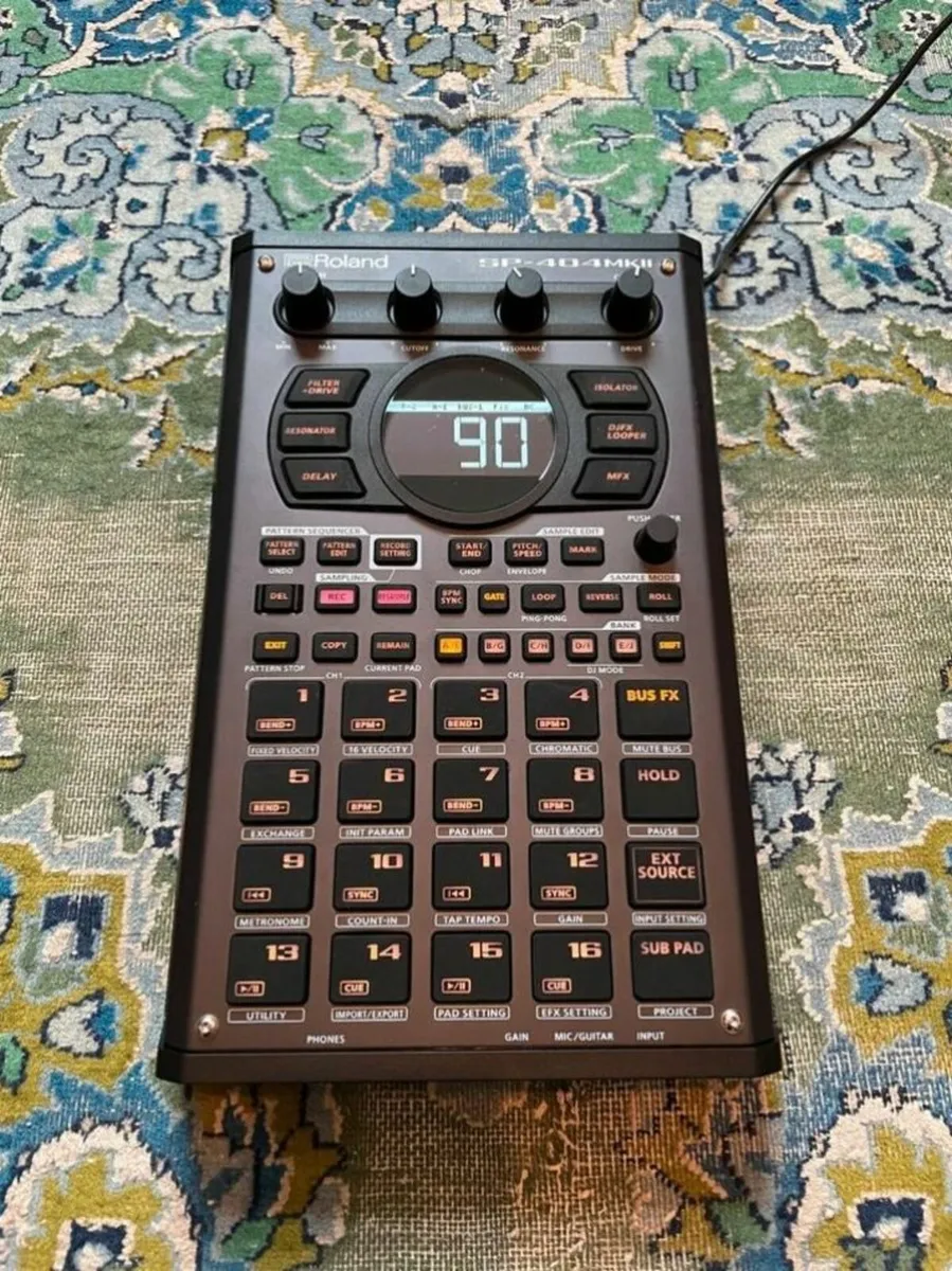 Roland SP-404 MK2 (Sampler) - Image 1