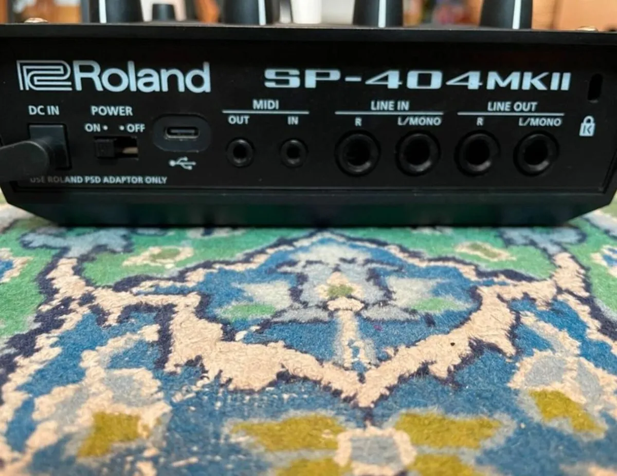 Roland SP-404 MK2 (Sampler) - Image 4