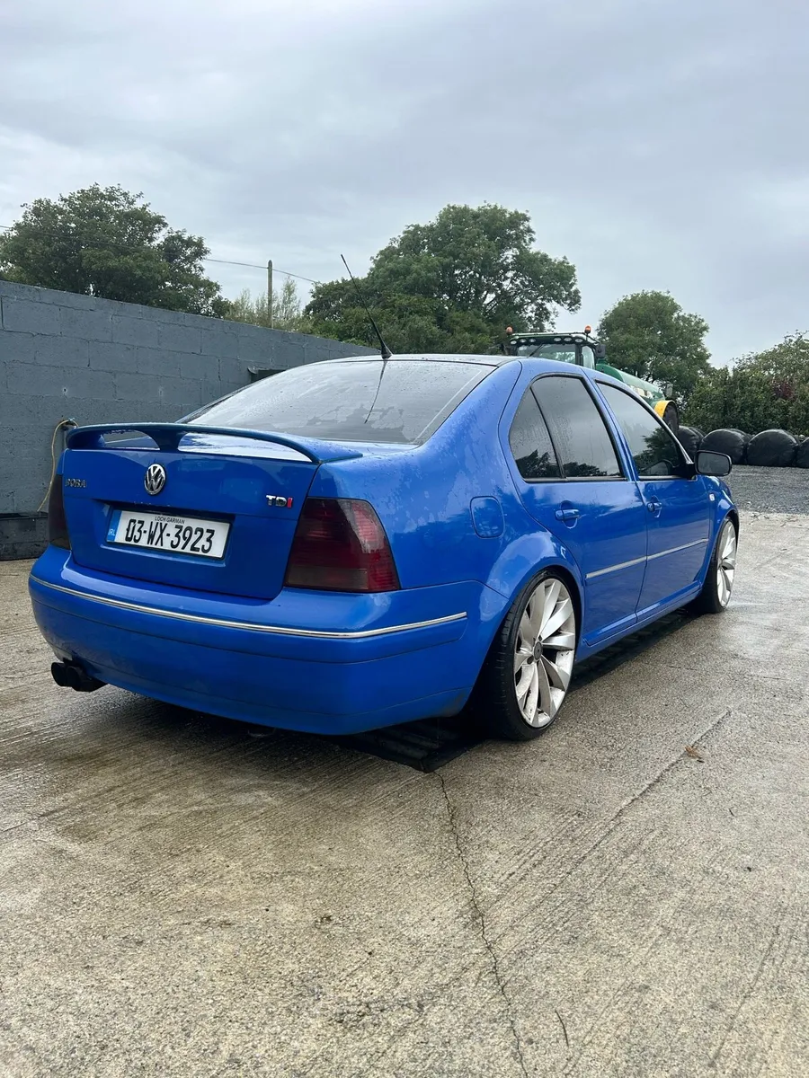 Volkswagen Bora - Image 2