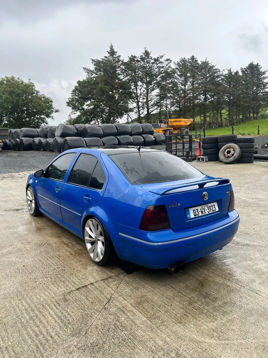 Volkswagen Bora - Image 3