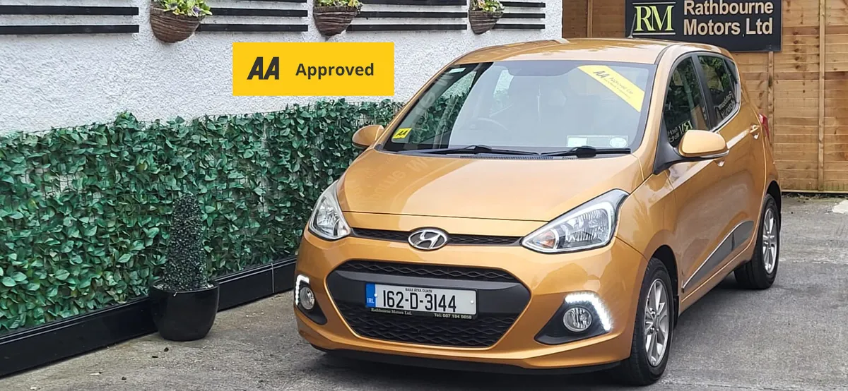 Hyundai i10 2016 Manual Deluxe  (low Mileage) - Image 1