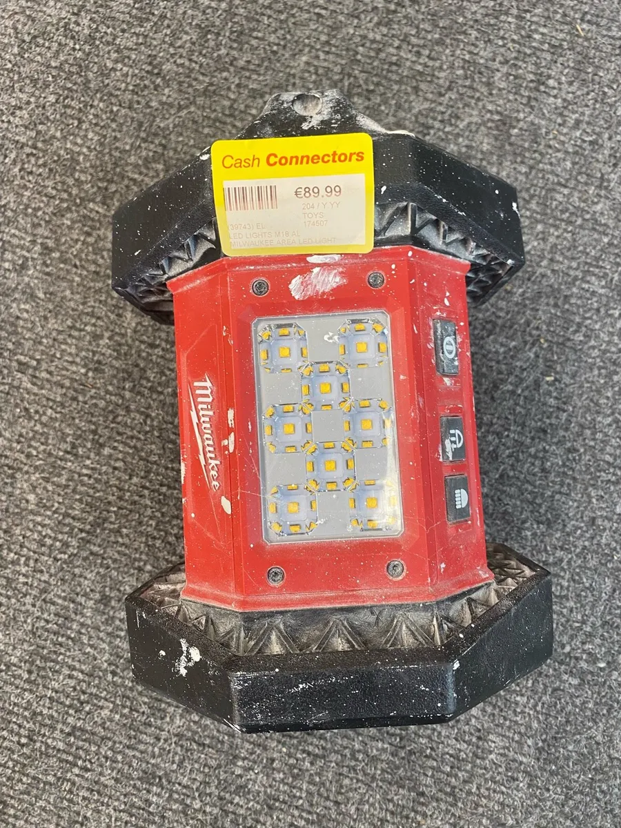 Milwaukee LED Light - Image 1