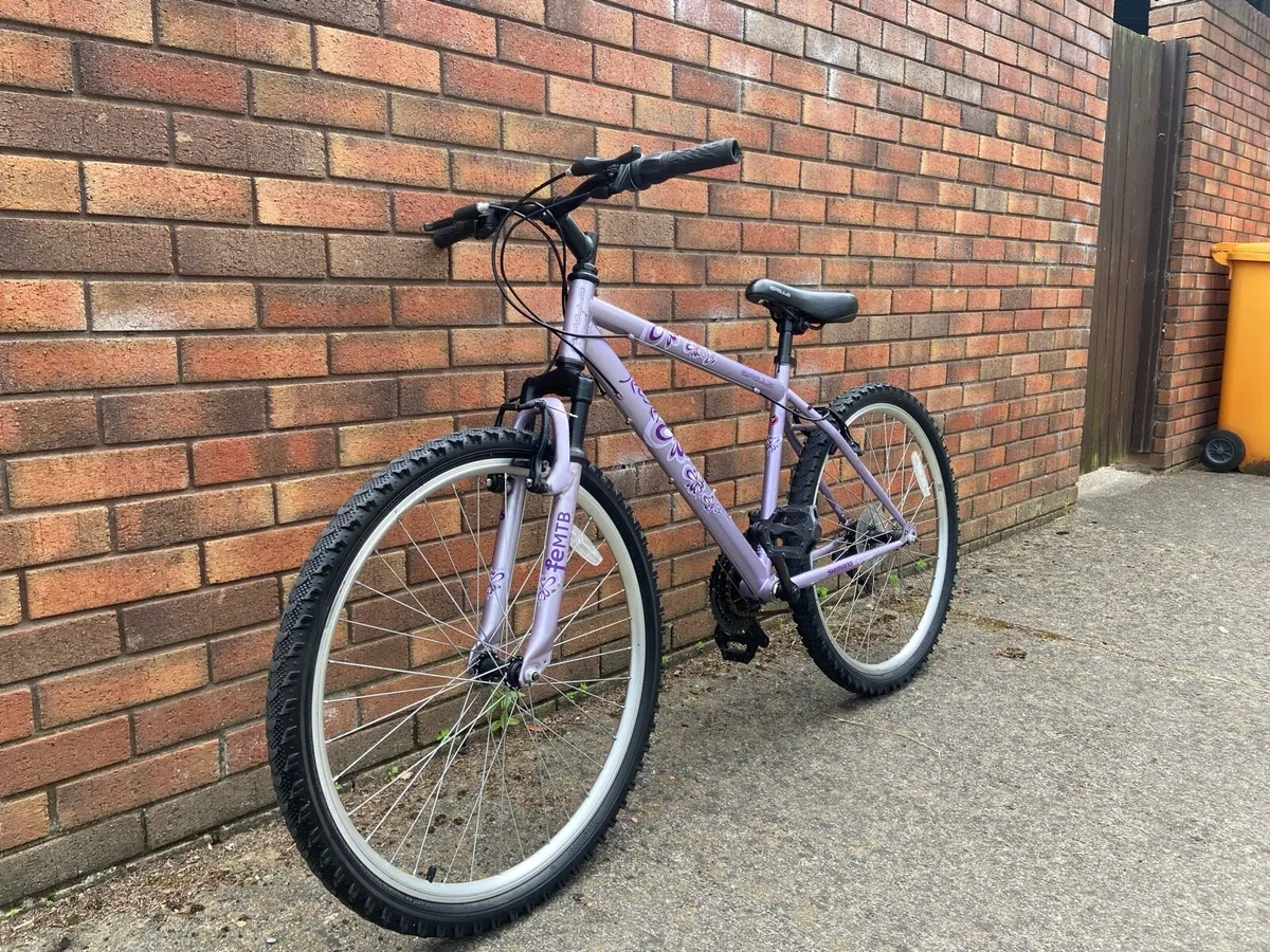 26 Inch Apollo Jewel girls bike - Image 1