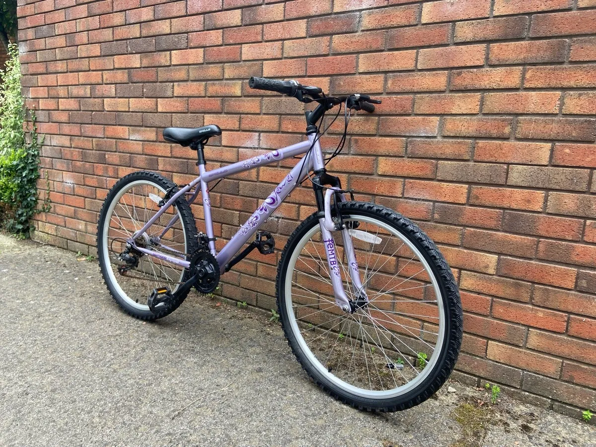 26 Inch Apollo Jewel girls bike - Image 4