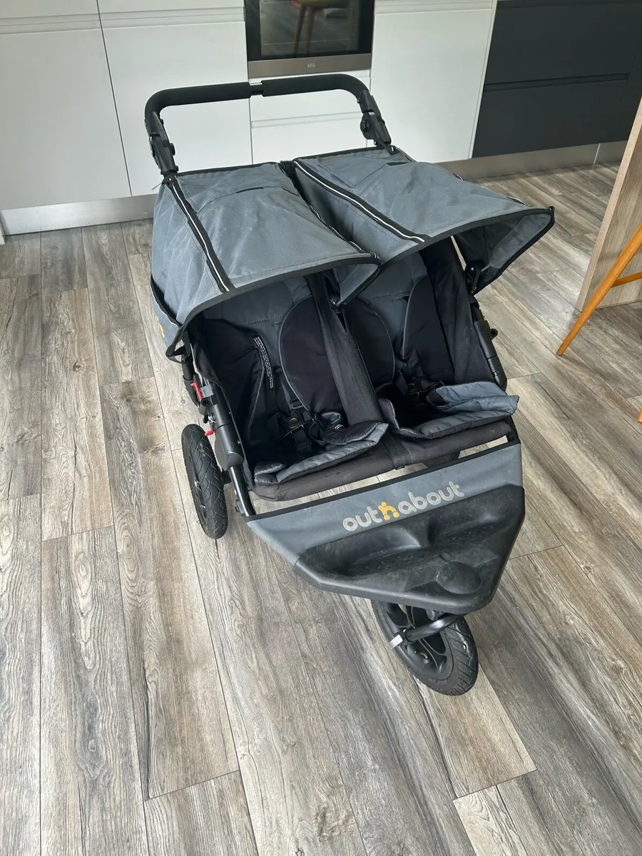 Outnabout doible buggy - Image 1