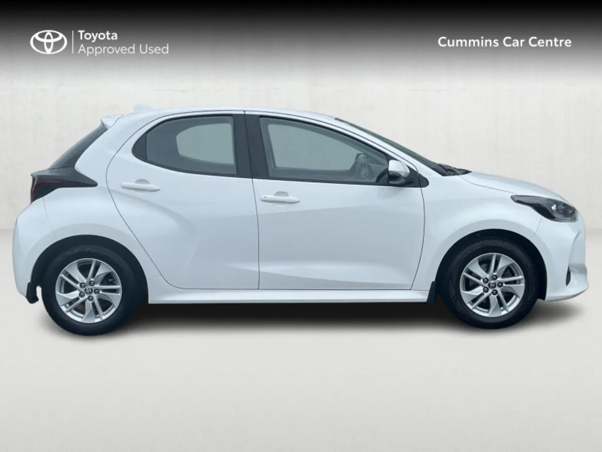 Toyota Yaris 1.0 LUNA 4DR - Image 3