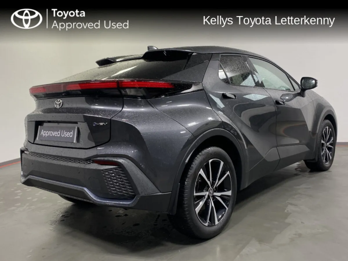 Toyota C-HR C-HR HYBRID SPORT - Image 2