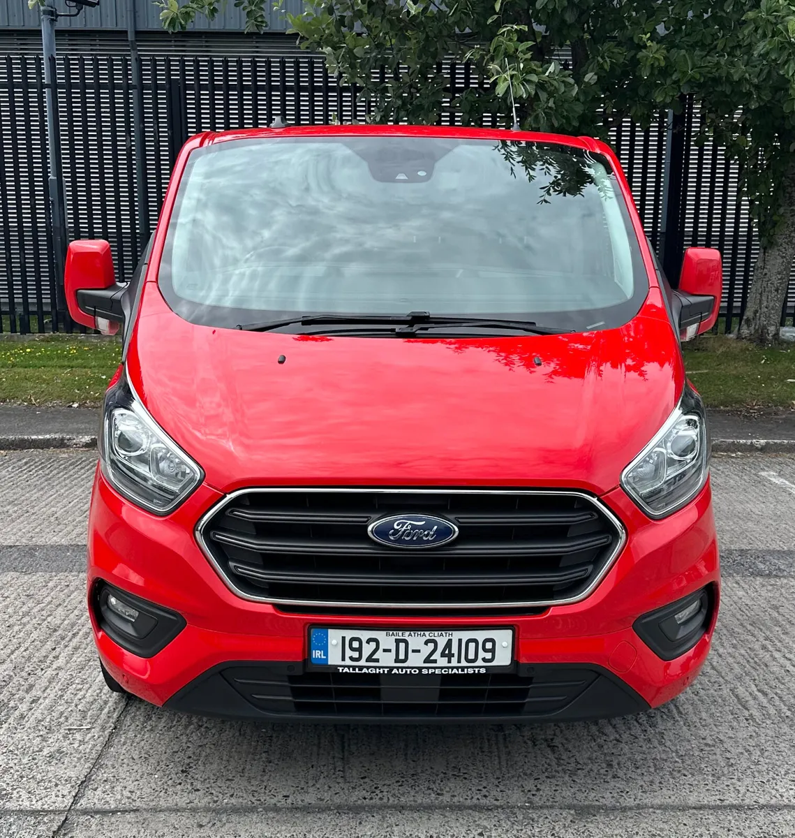 2019 Ford Transit Custom Limited Edition - Image 2
