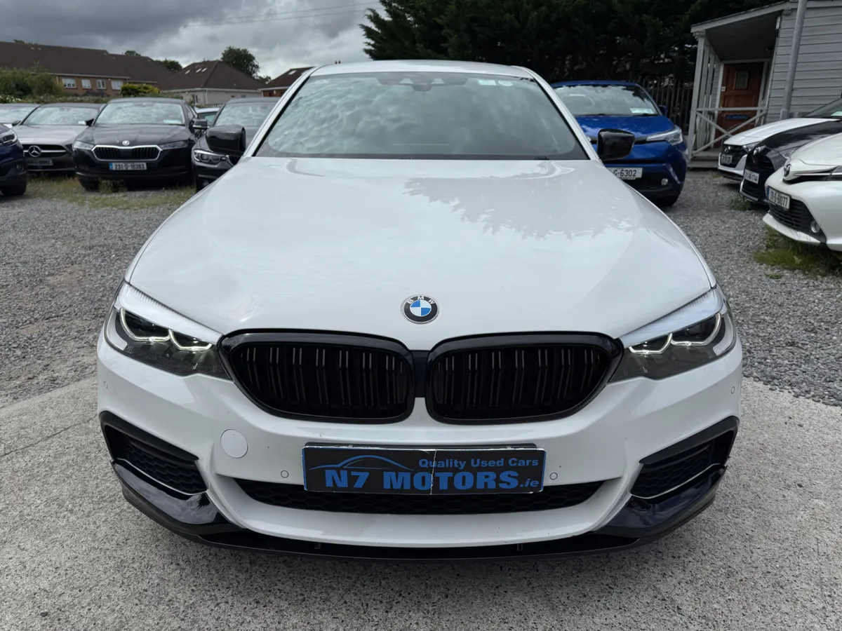2018 BMW 5 Series  2.0 E G30 M SPORT AUTO - Image 3