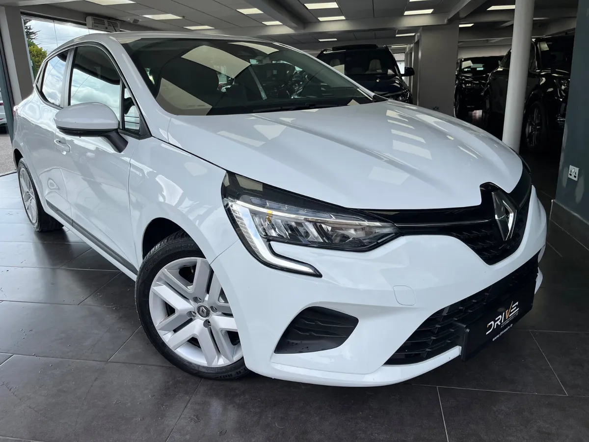Renault Clio 2022 1.0 Automatic***€16900 - Image 2