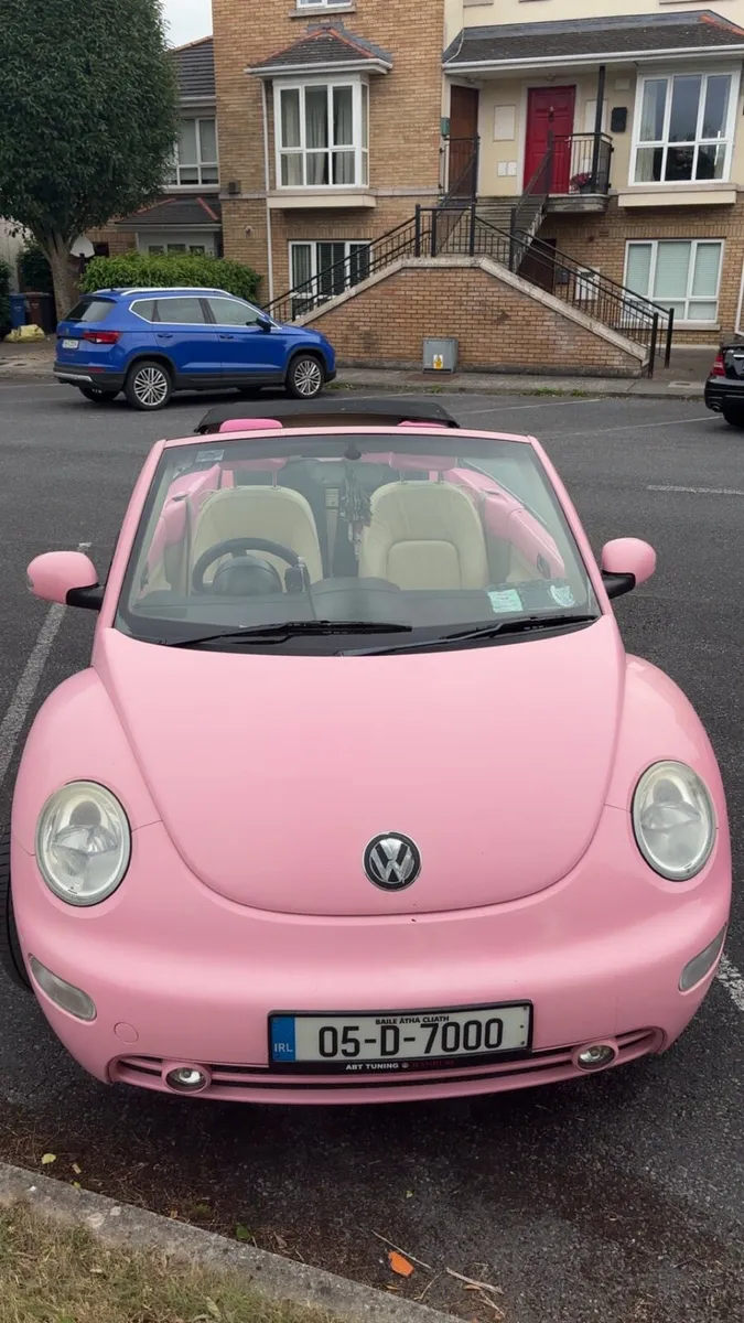 Volkswagen Beetle 2005 pink 1.9 petrol - Image 3