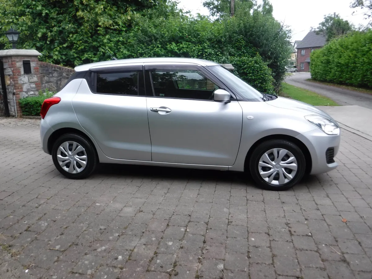 SUZUKI SWIFT 1.2 AUTO NEW MODEL ANDROID+CARPLAY - Image 2