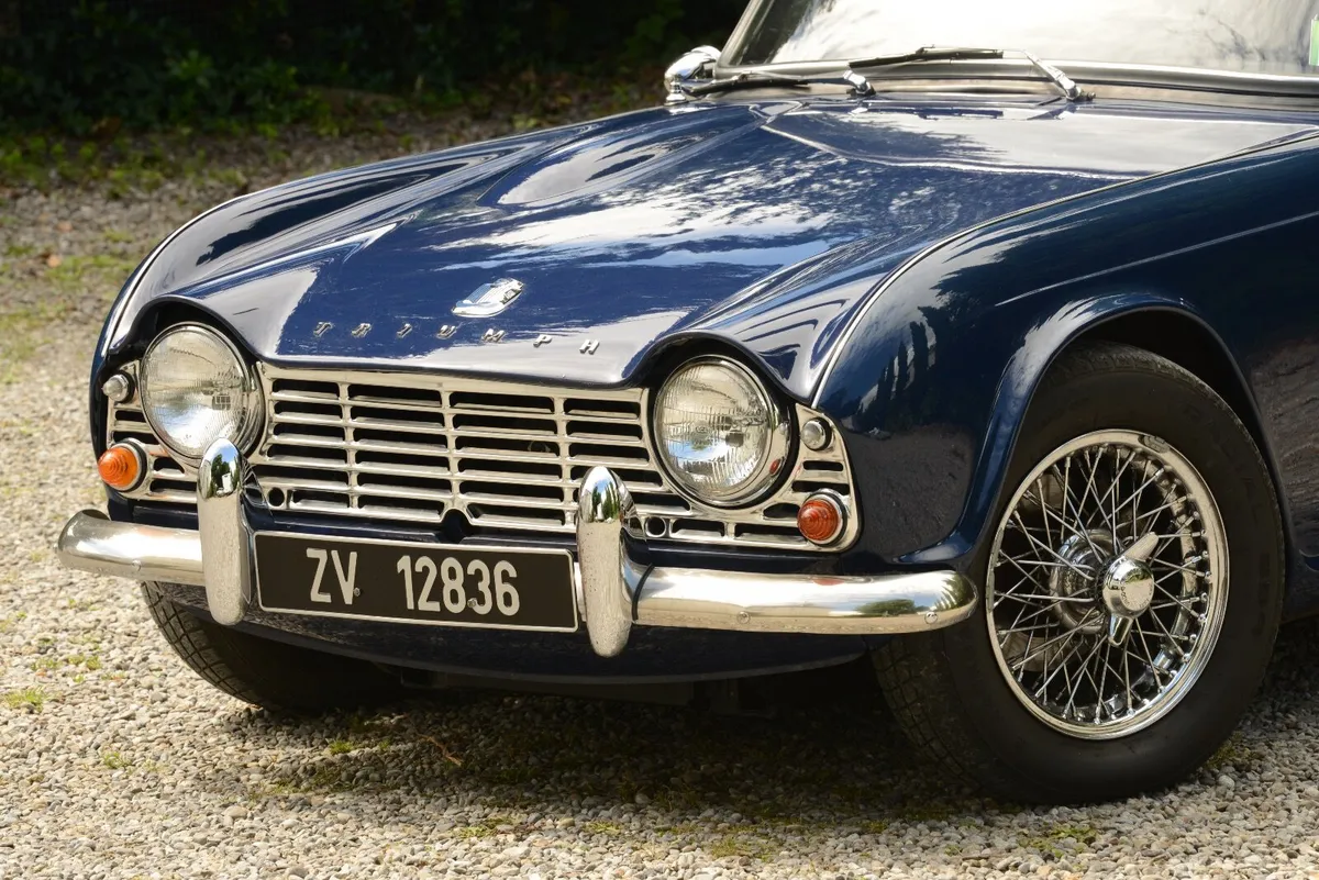 Triumph TR4 - Image 4