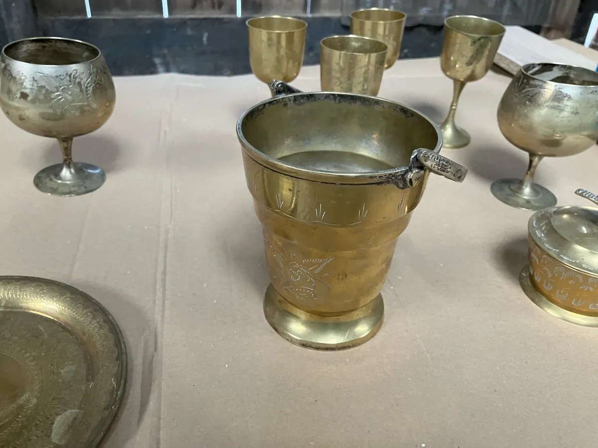 Brass items - Image 3
