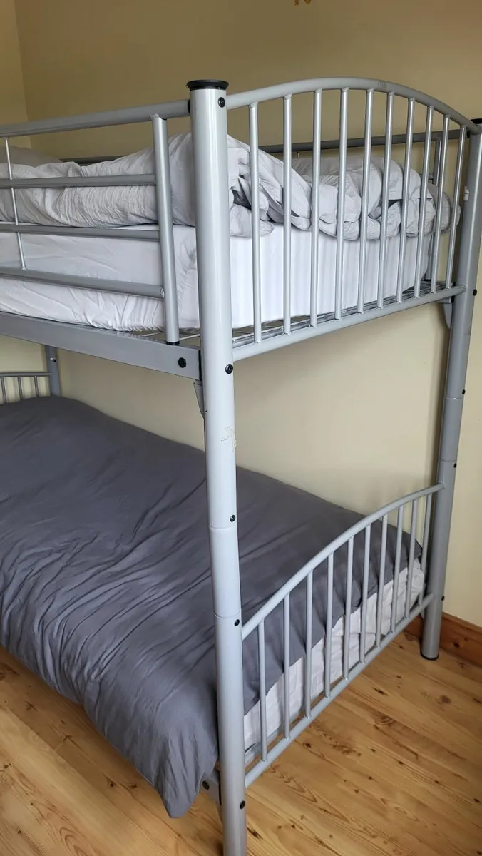 Bunk Beds - Image 3