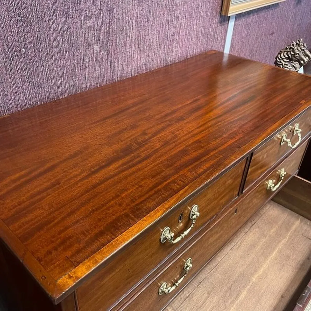 Fabulous Edwardian mahogany chest of drawers. Encl - Image 4