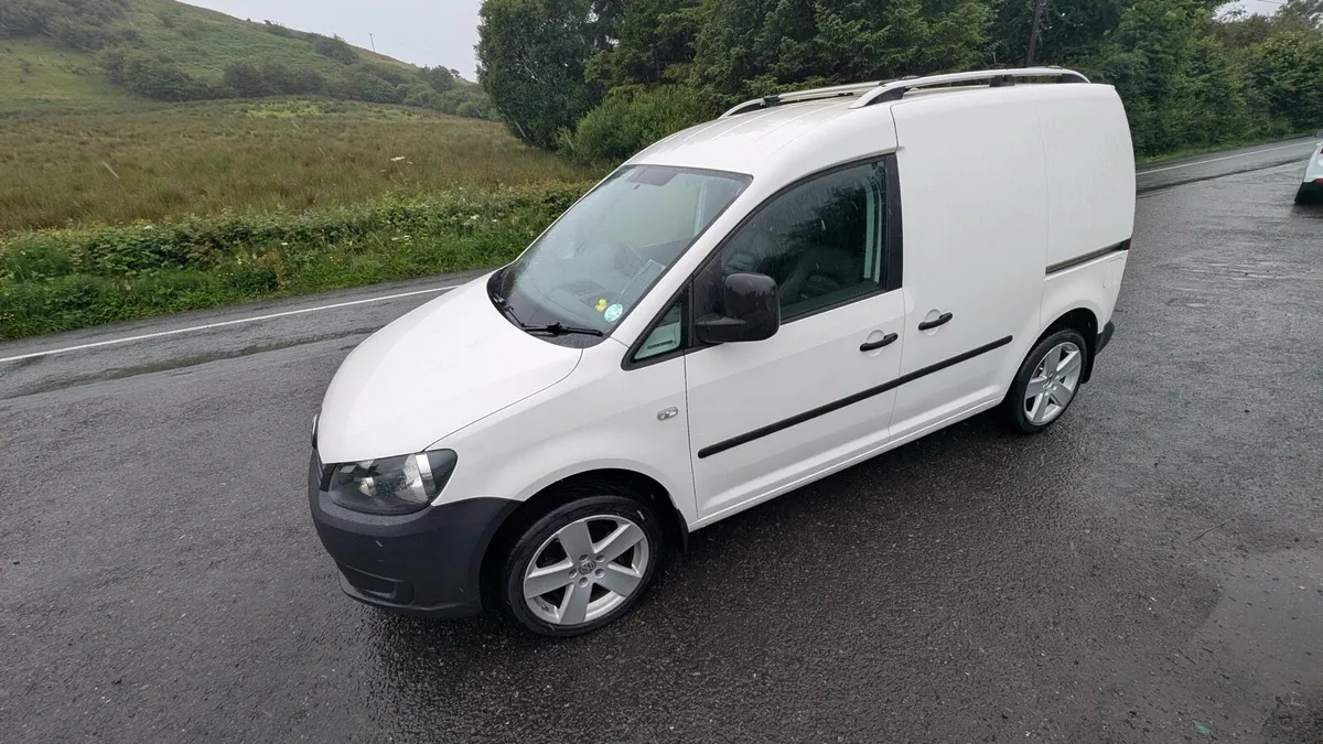 2014 Volkswagen Caddy van excellent cond, leather - Image 2