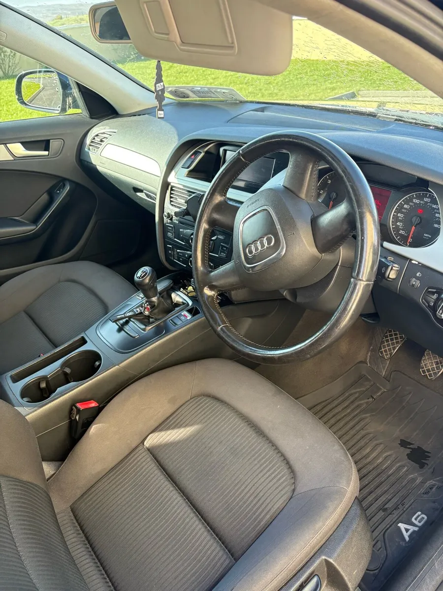 Audi A4 - Image 4