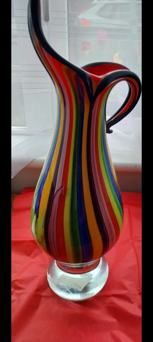 Murano style vase with weighted base - Image 2
