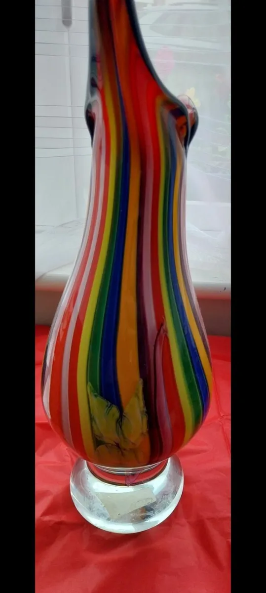 Murano style vase with weighted base - Image 3