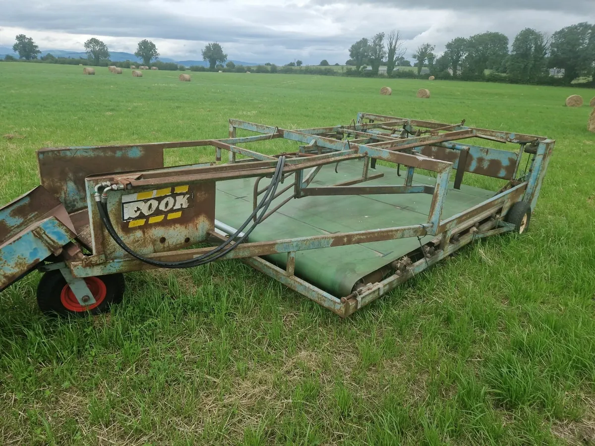 Bale sleigh - Image 1