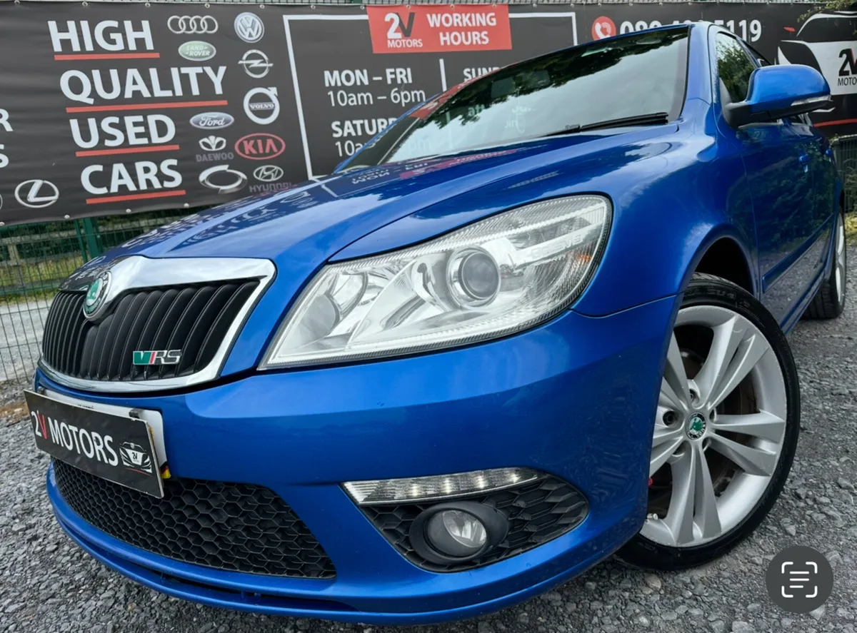 🔵 2.0 TDI CR VRS 5DR AUTOMATIC - Image 1