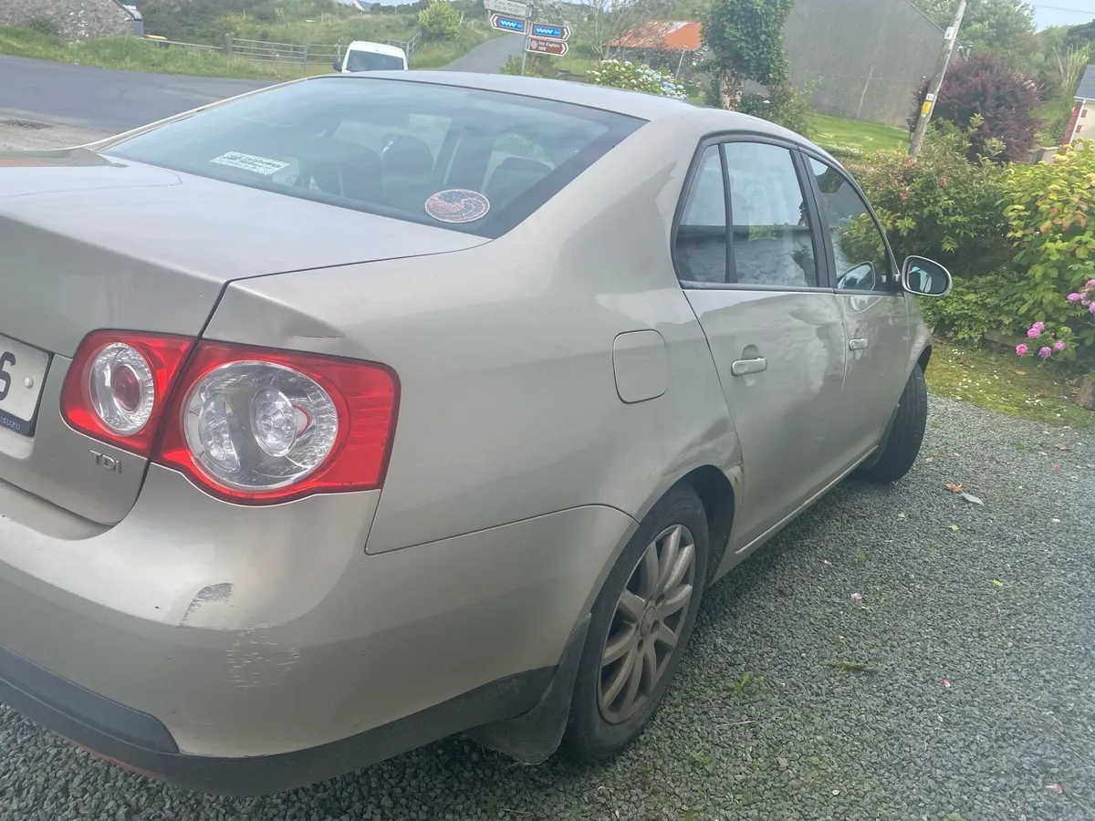 VW - Image 4
