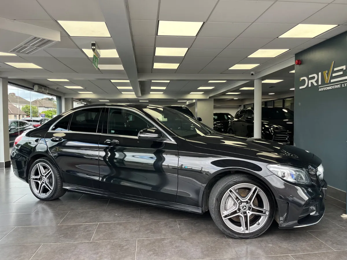 Mercedes-Benz C 300 AMG 2021 - Image 1