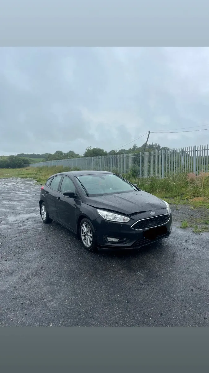 Ford Focus 2015 - Image 2