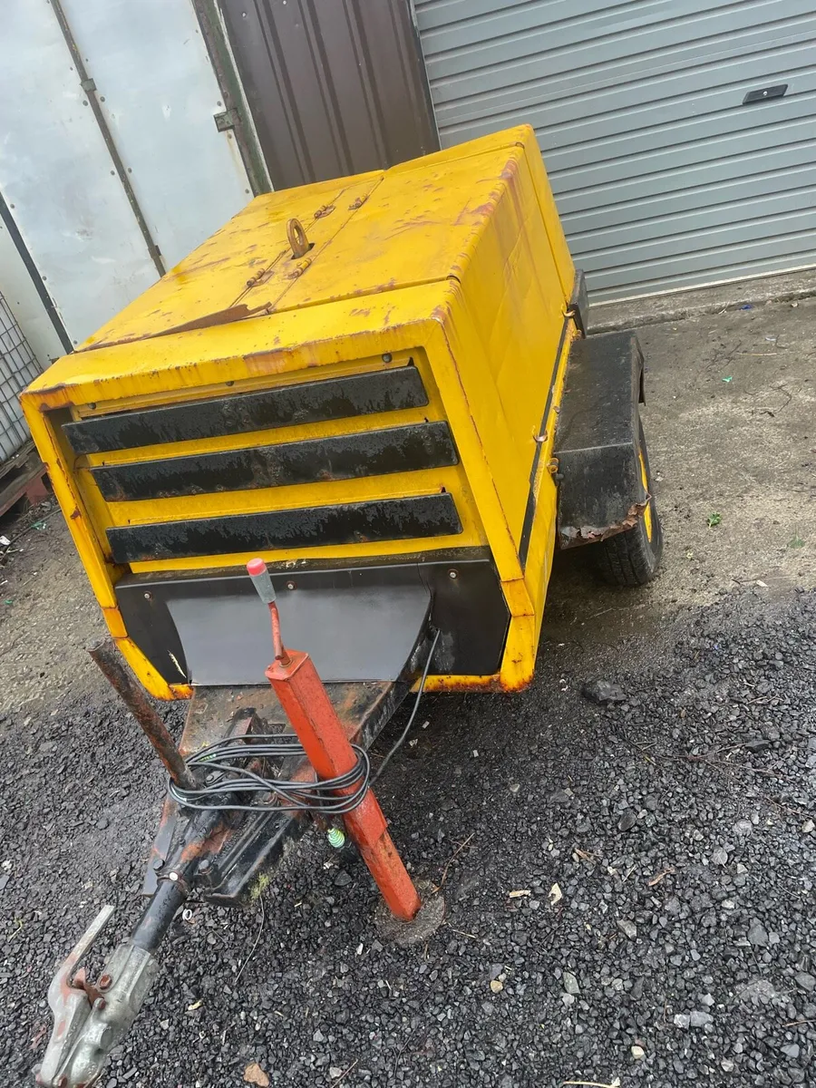 Atlas copco compressor/generator - Image 2