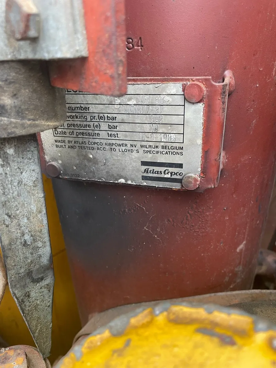 Atlas copco compressor/generator - Image 4