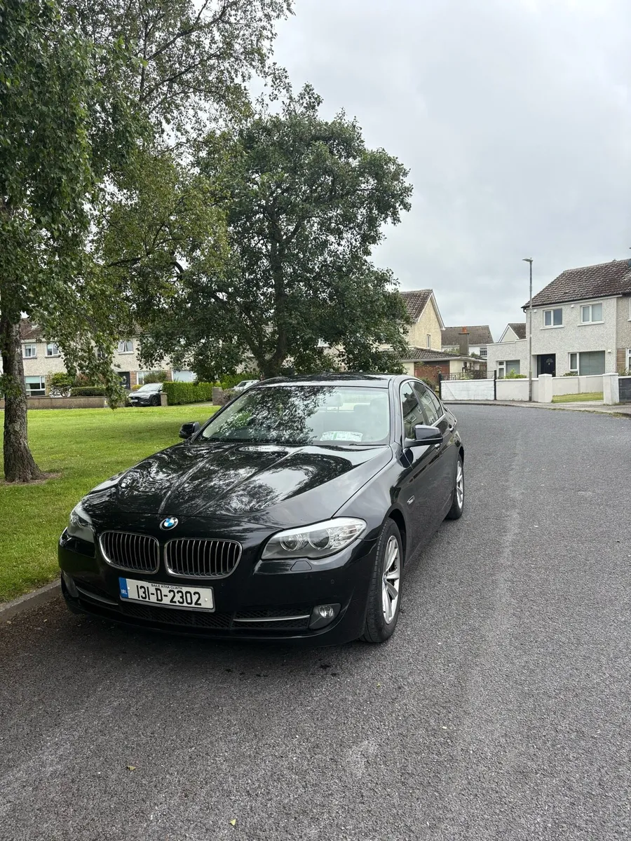BMW 5 SERIES - Image 2