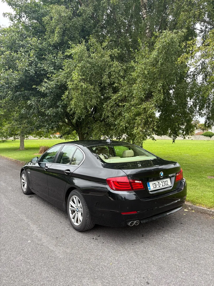 BMW 5 SERIES - Image 1