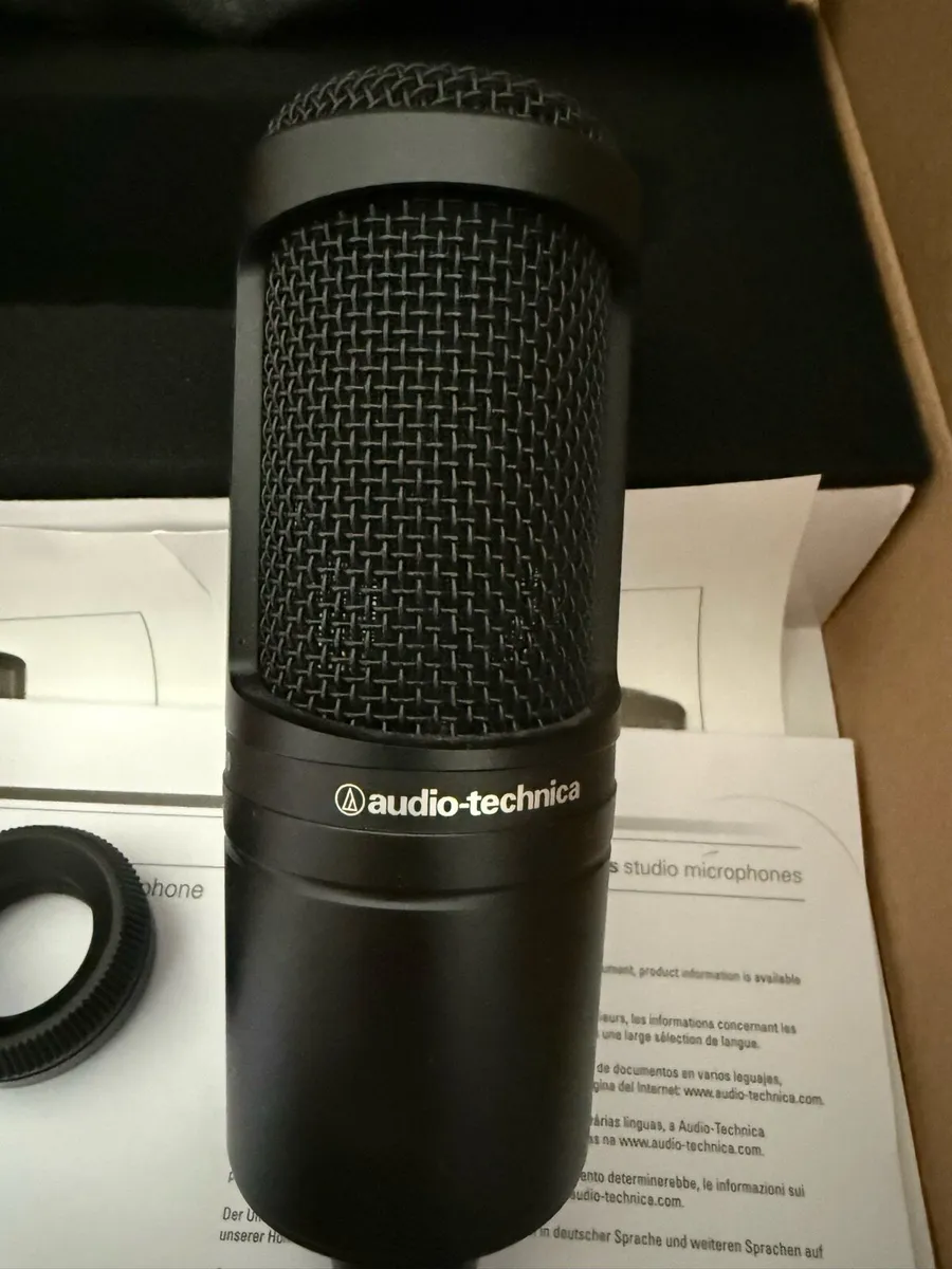 Audio Technica At2020 condenser microphone - Image 1